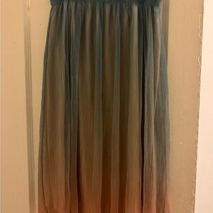 Elegant Ombre Pleated Skirt